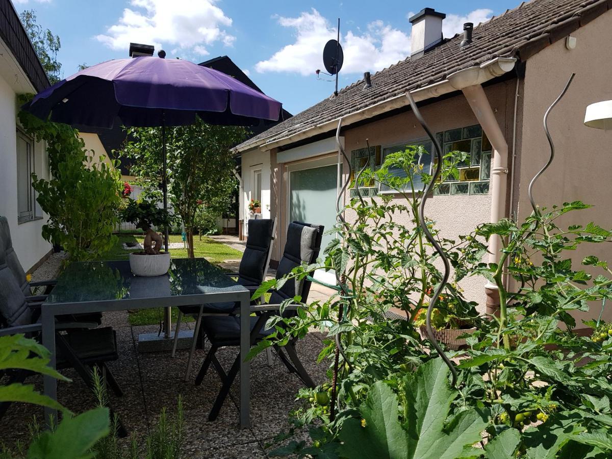 Gartenstudio Anila I. Und Ii.